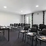 Brit Hotel Avignon Sud Le Calendal
